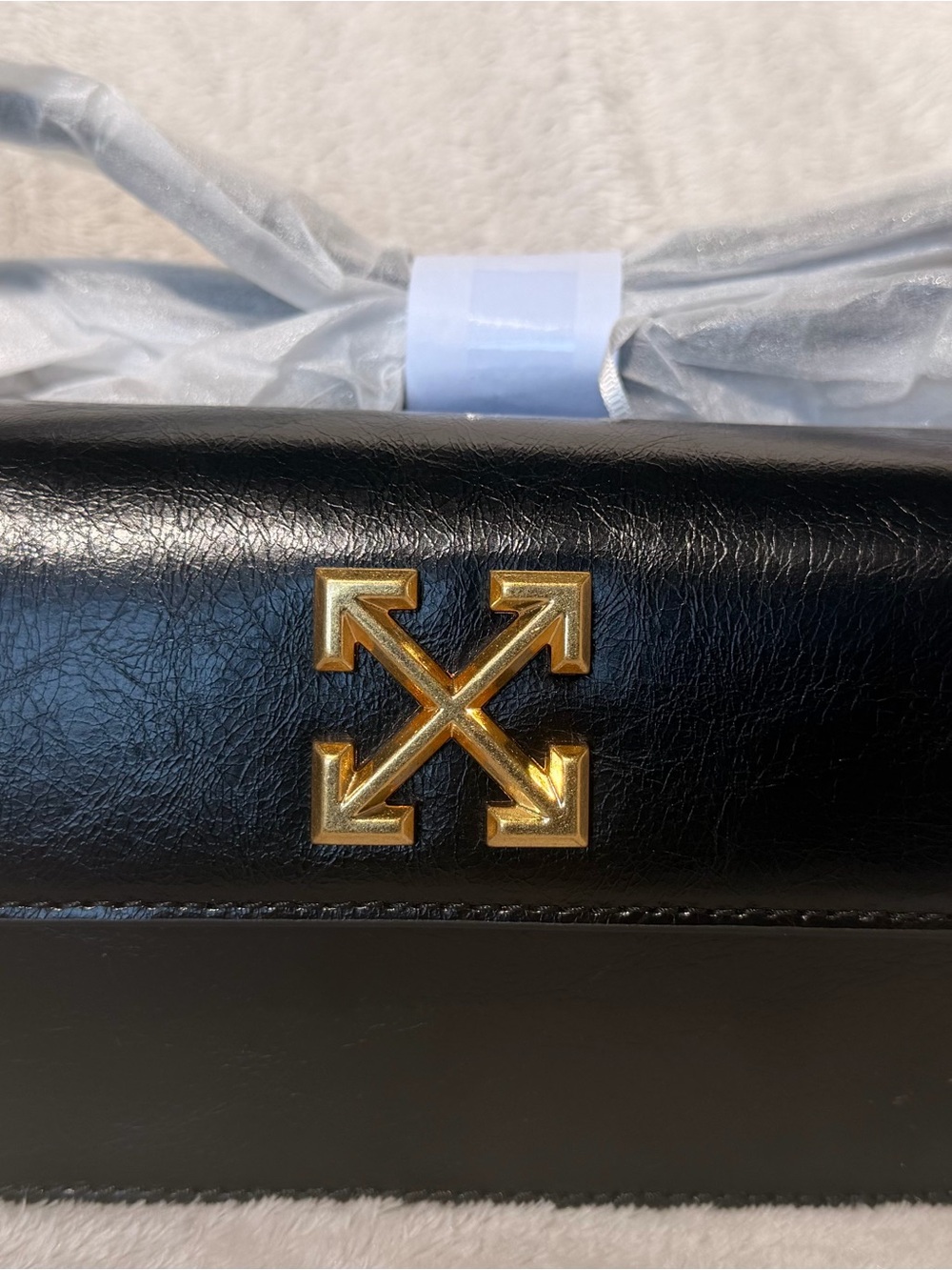 Off-White Black Leather Crossbody with Gold Arrow Emblem - Picture 5 of 8